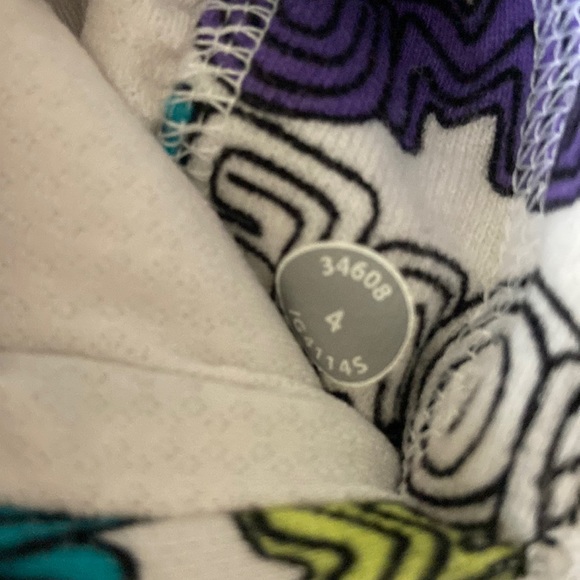 Ivivva White Hoodie with Colourful Words - Picture 7 of 7